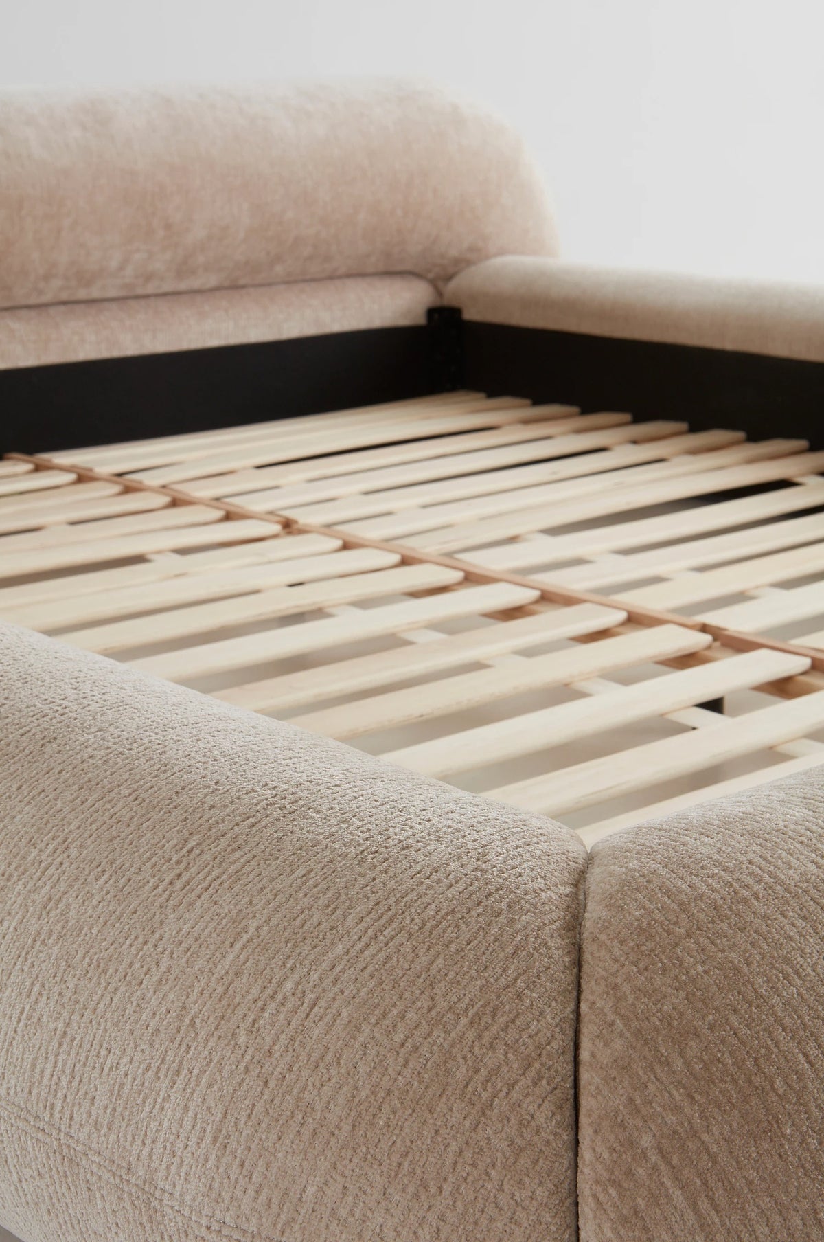 Path Rúmbotn 160 cm - Beige