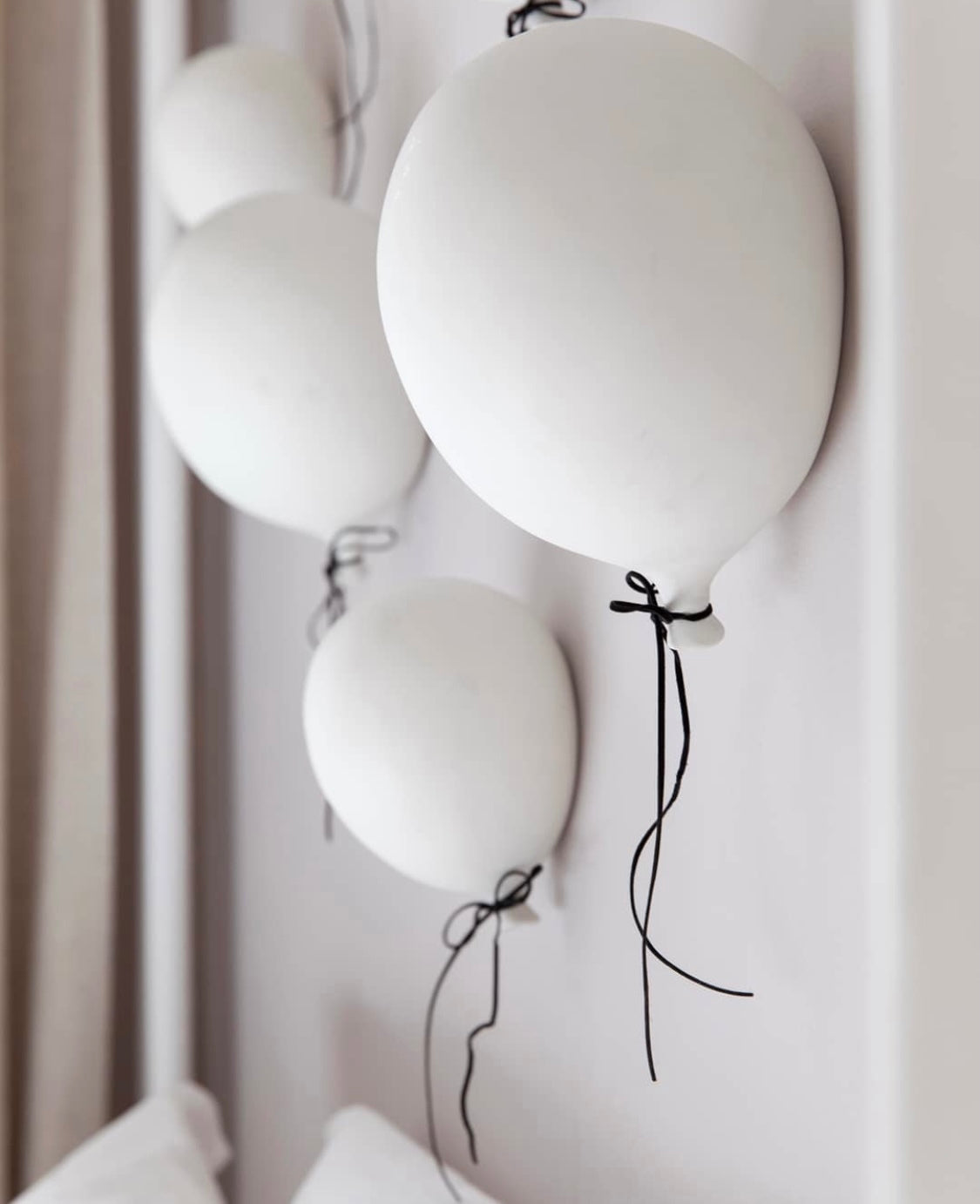 Balloon Blaðra - Hvít Lítil