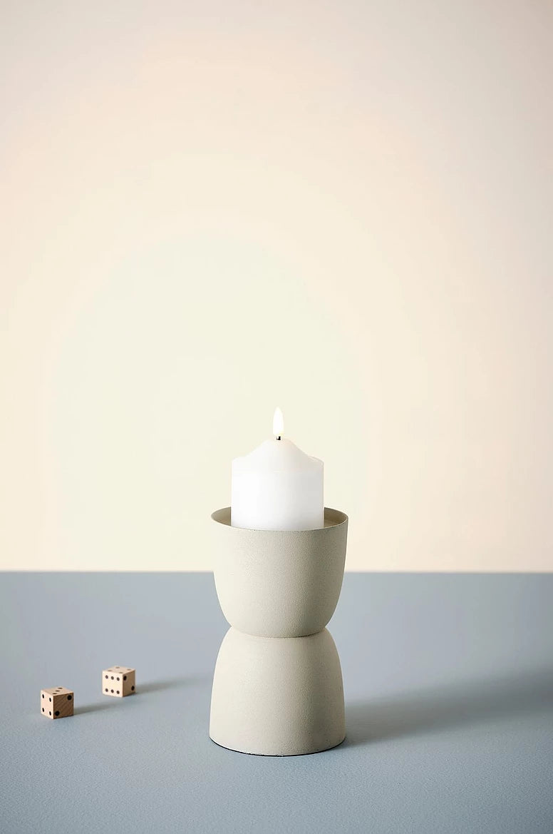 Billy Kertastjaki -  Beige