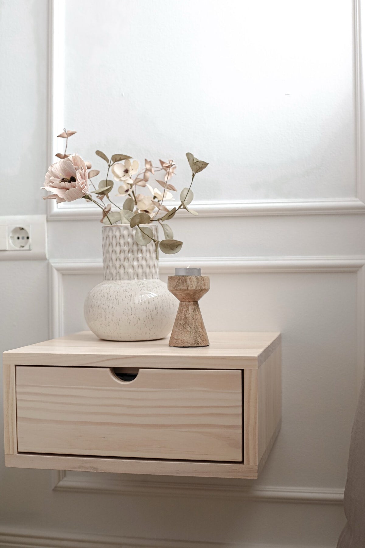Williston Náttborð/Hilla - Furulitað