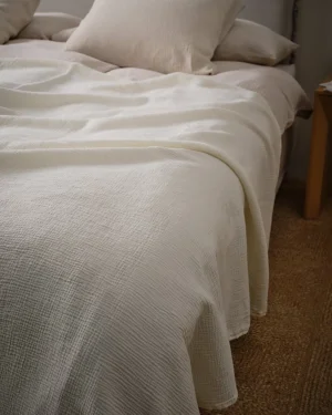 Amilia rúmteppi, Hvítt - 260x260 cm