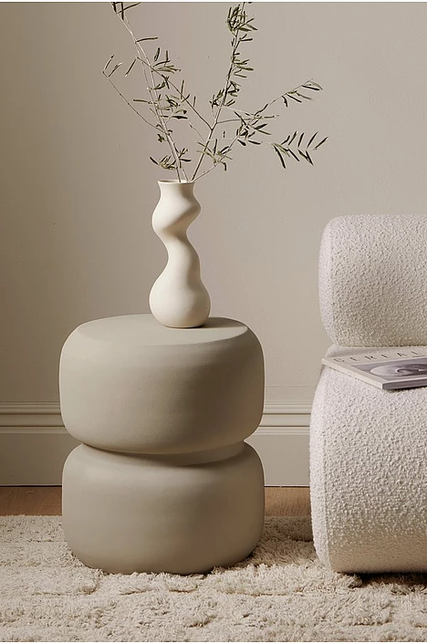 Barbarina hliðarborð- Beigebrúnt